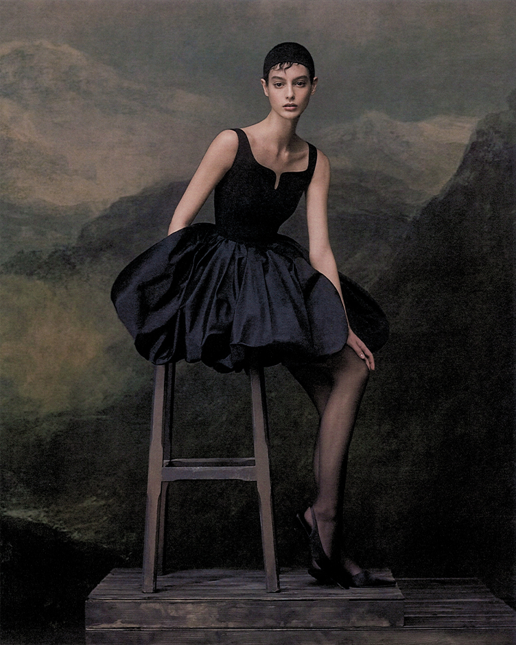 TUBINO 心心领礼服裙